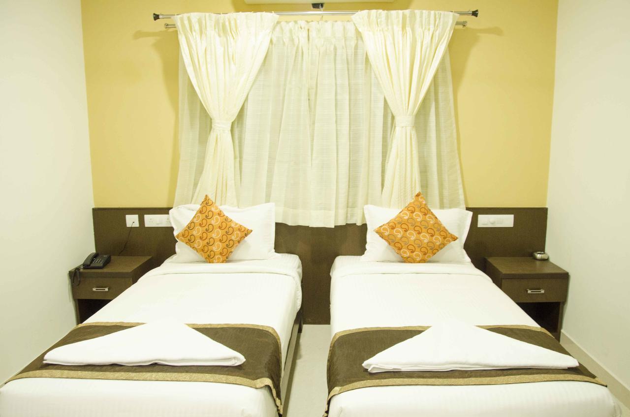 Bed and Breakfast Gemars Comforts Mysore Exterior foto